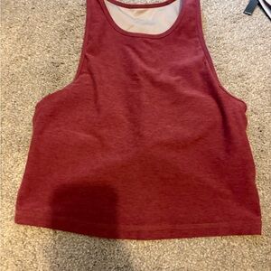 Vuori Women's Burgundy Tank Top size small